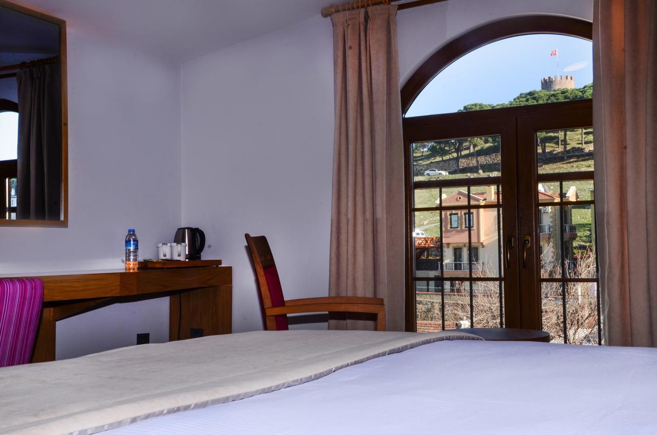 Bacacan Otel Ayvalik Bagian luar foto
