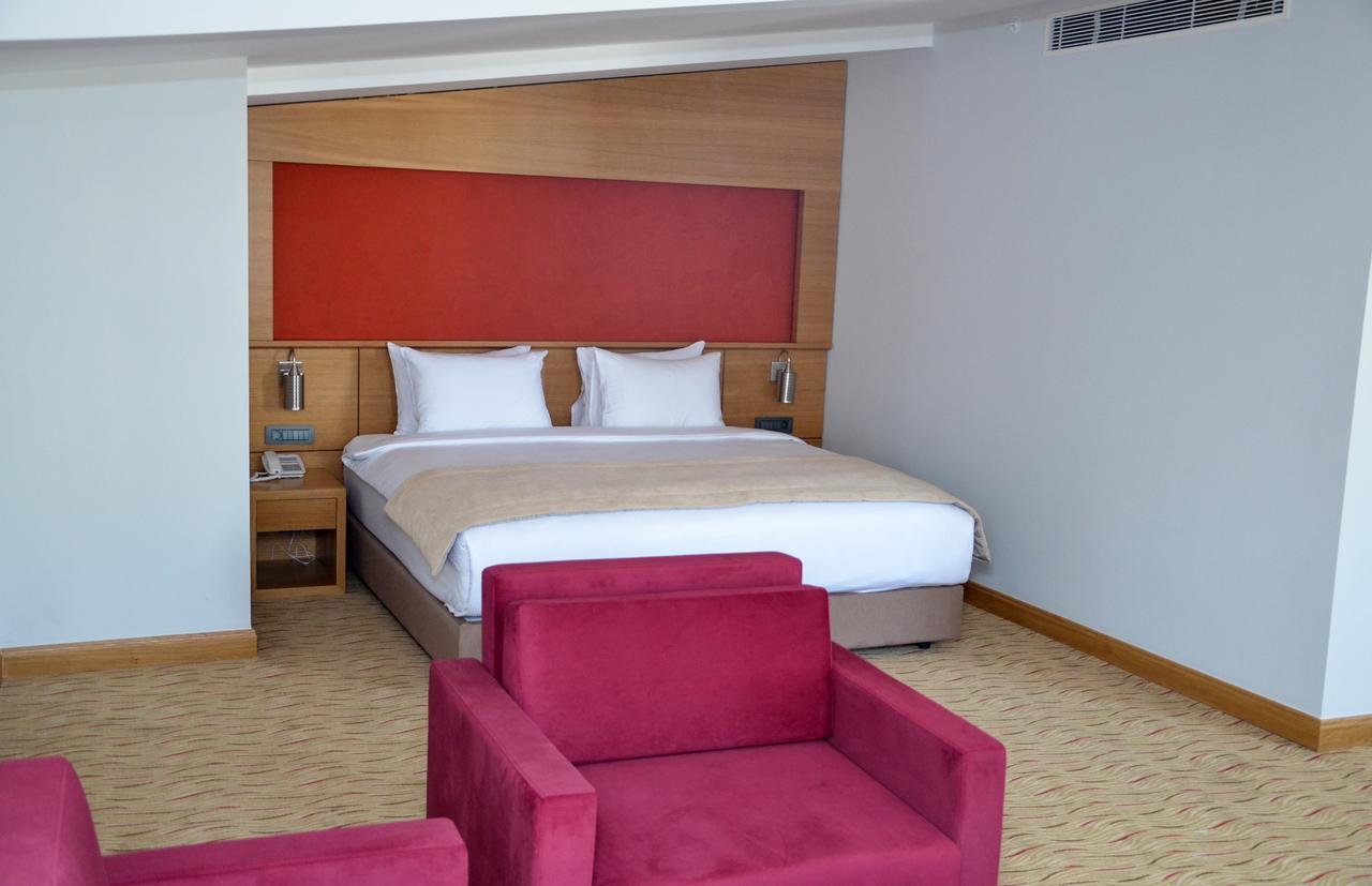 Bacacan Otel Ayvalik Bagian luar foto